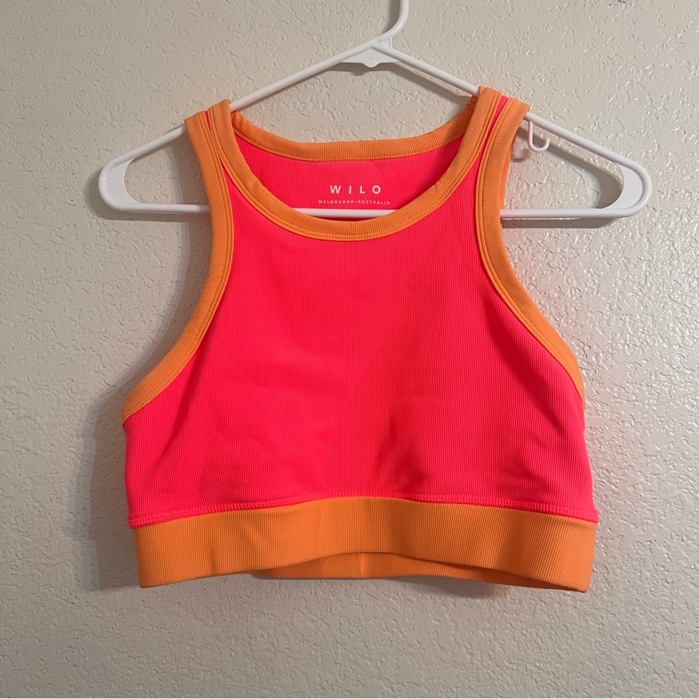 Wilo sports bra racer